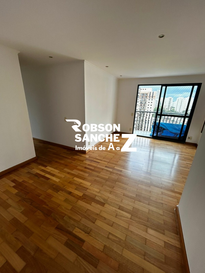 Apartamento andar alto em Santo Amaro com 3 quartos, sendo 1 suíte, 77m²