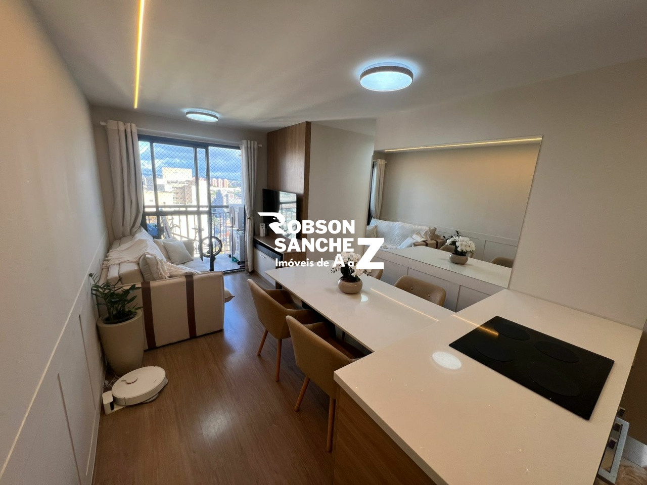 Marajoara Club House - 58m - 3 Dorms - 1Suíte - Andar Alto - Vista Livre Todos Cômodos