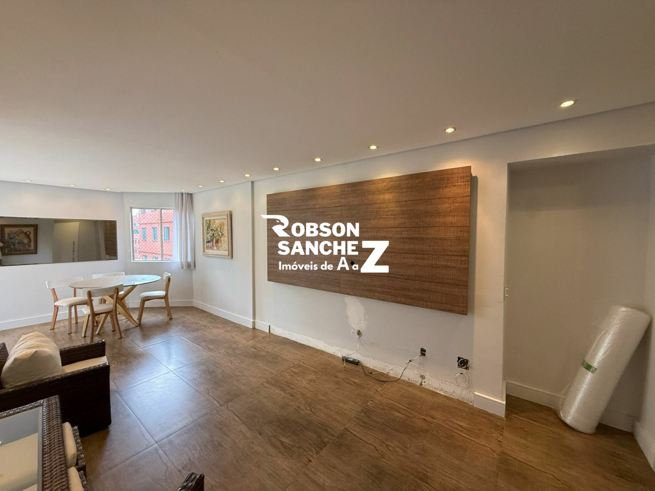 Venda Apartamento 004 quartos, suíte, armários embutidos, 02 vagas!!!