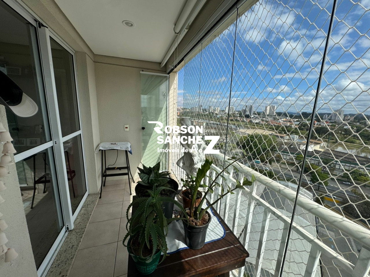 Apartamento para venda com 3 quartos, - 2 vagas em condomínio clube- Jurubatuba