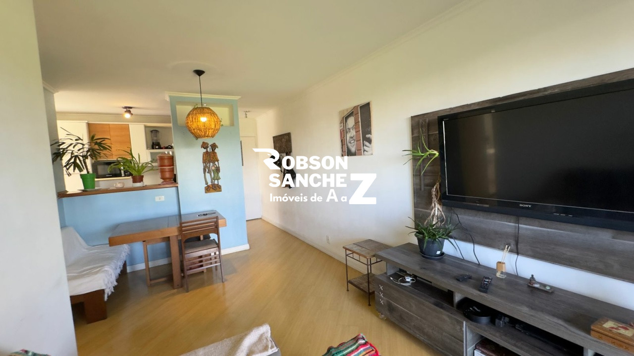 Ap reformado na Rua Duque Costa, 2 dorms, sendo 1 suíte c 2 VAGAS em 64m² Jd Marajoara